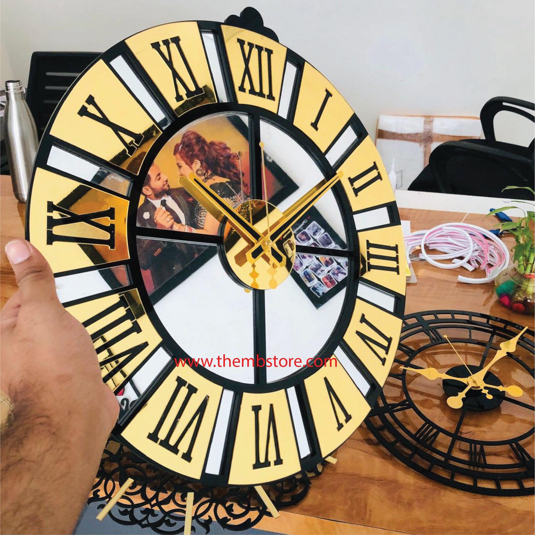 Silver golden rail clock - Makkar & Brothers