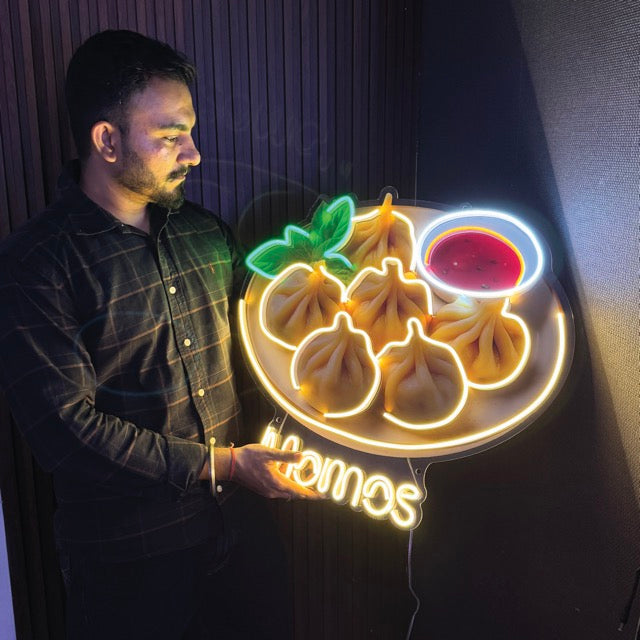 Momos Artwork Neon